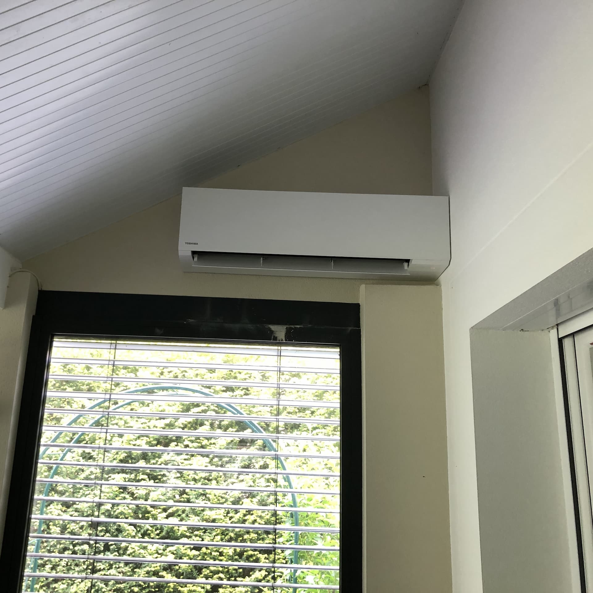 Groupe intérieure de climatisation dans la véranda